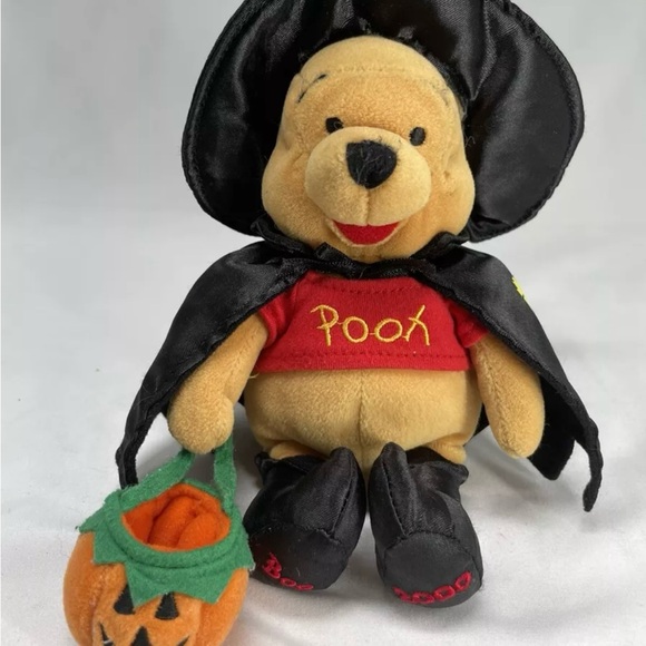 Disney Mini Bean Bag 2000 Witch Pooh 9” plush - Picture 12 of 12
